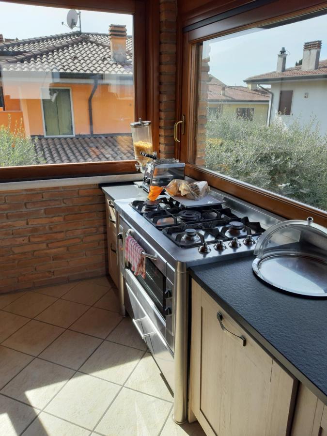 Sweet House Only Rooms Peschiera del Garda Exterior foto